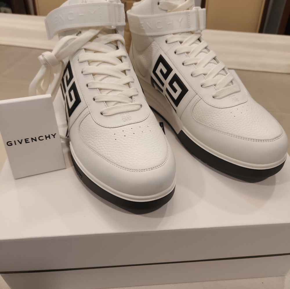 Givenchy G4 High-Top Sneakers